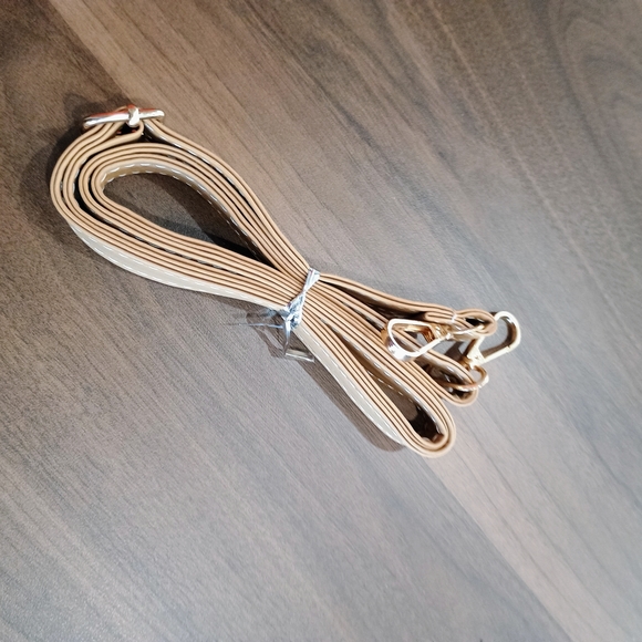 Elegant Yellow and Cream Women's Handbag - Picture 7 of 7